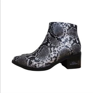 Blondo Shoes | Blondo Snake Print Ankle Boots | Color: Black/White